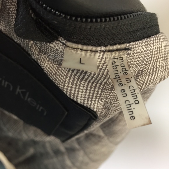 Men’s Calvin Klein Black Leather, Size L - Picture 4 of 4